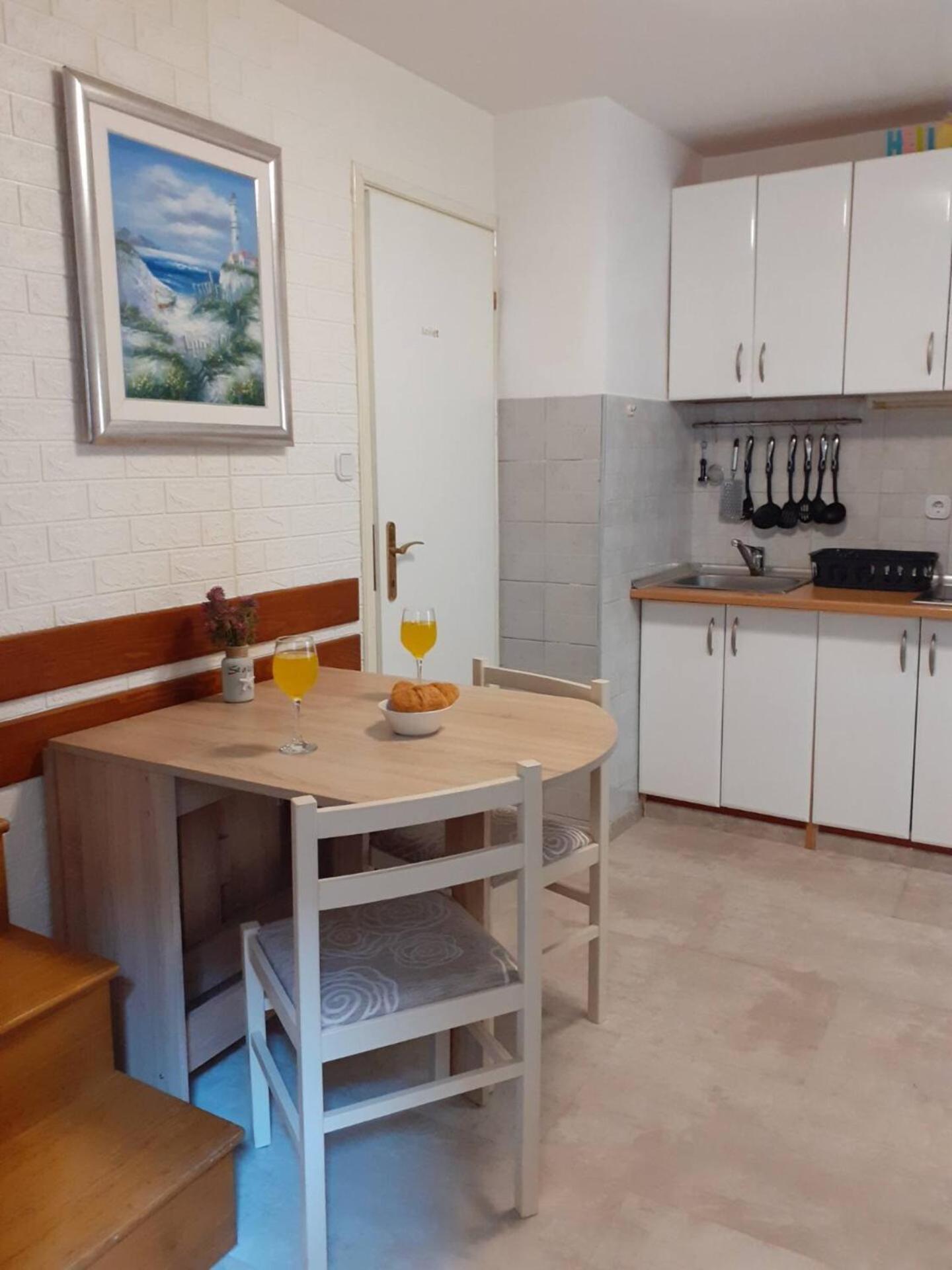 My Peace Guesthouse Мали-Стон Экстерьер фото